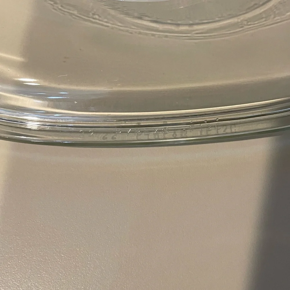 Replacement lid for Pyrex or Corning Ware
